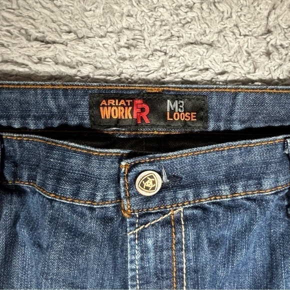 Ariat Jeans Mens 44 x 34 Flame Resistant Work M3 Loose FR Utility Outdoors Dark - Picture 2 of 5